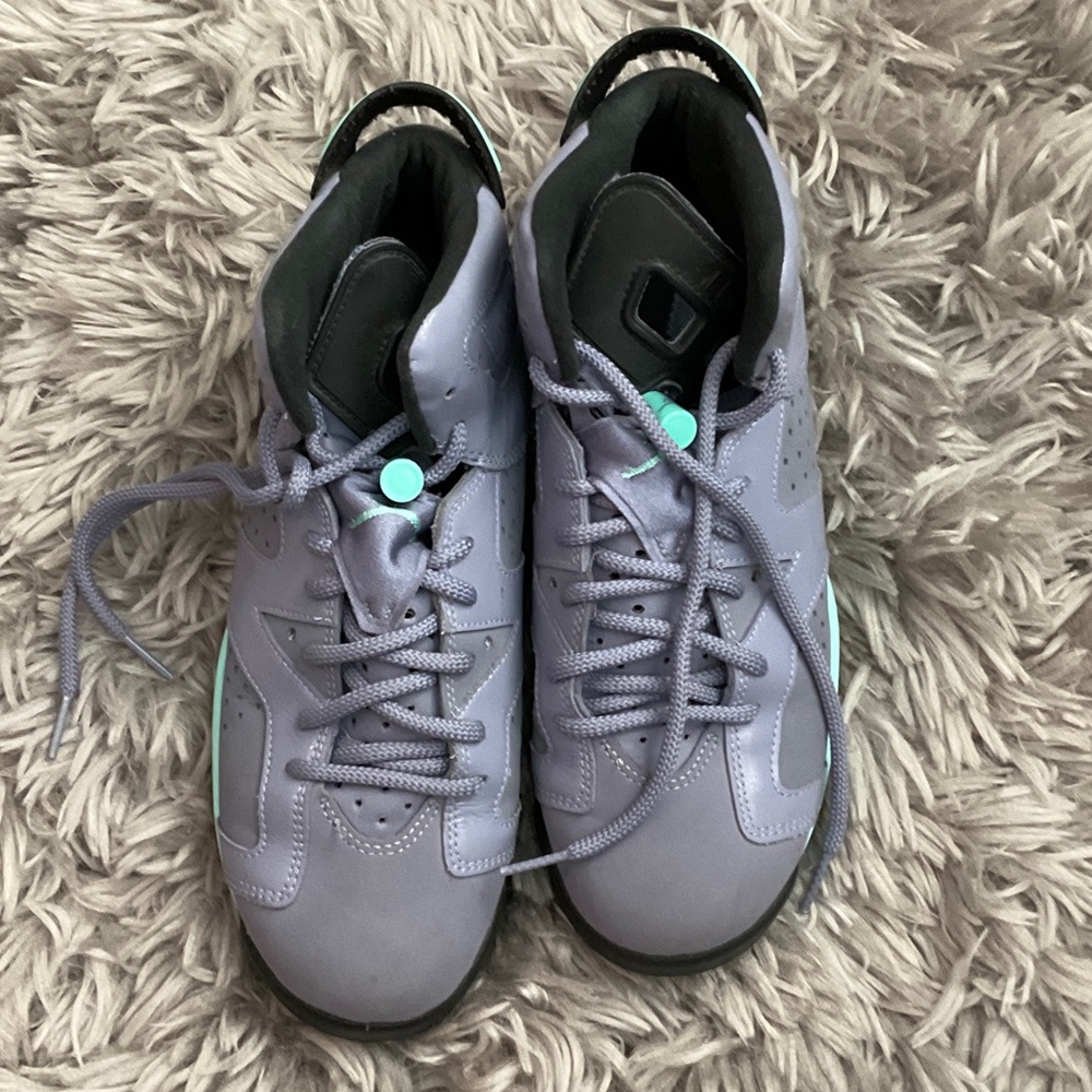 Nike Air Jordan 6 Retro GG 'Iron Purple' GS size 7Y No Box